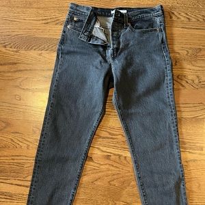 Levi’s wedgie fit 28 washed black